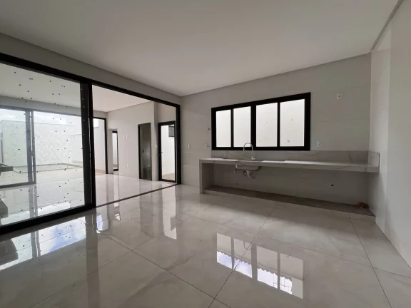 Imagem Casa Alto Padrão à Venda no Alto dos Caiçaras – 3 Suítes, Piscina e Área Gourmet em Patos de Minas