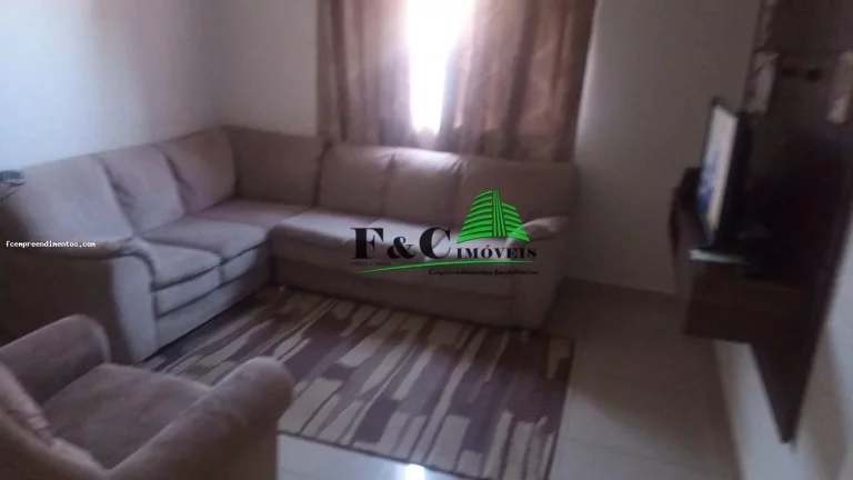 Imagem Casa para Venda em Avaré, Parque Santa Elizabeth II, 3 dormitórios, 1 suíte, 1 banheiro, 2 vagas