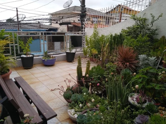 Imagem Sobrado com 130 metros quadrados com 3 dormitórios sendo 1 suíte com sacada e vista panorâmica, 1...