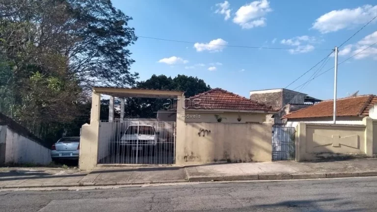 Imagem Terreno com 1.630 metros quadrados ( medida 36 X 45 ) aproximadamente. Terreno em bico, com pequeno ...