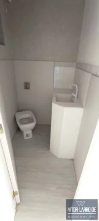 Imagem Sala Comercial Térrea na Av. Marcolino Martins Cabral