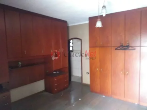 Imagem Sobrado com 3 dormitórios e 3 vagas à Venda no bairro Jardim Cambuí em Santo André