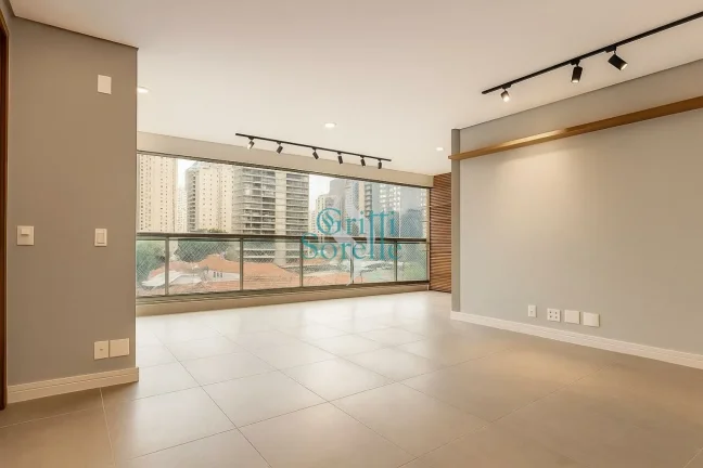 Imagem Apartamento à Venda em Vila Nova Conceição - São Paulo/SP.