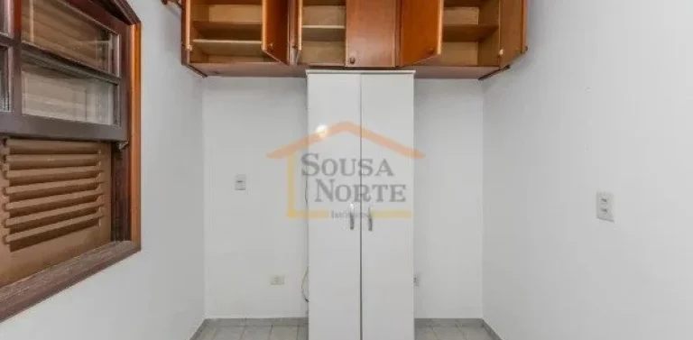 Imagem Sobrado 3 dormitórios, sendo 1 suíte, sala 2 ambientes, cozinha e dormitórios com armários, ampl...