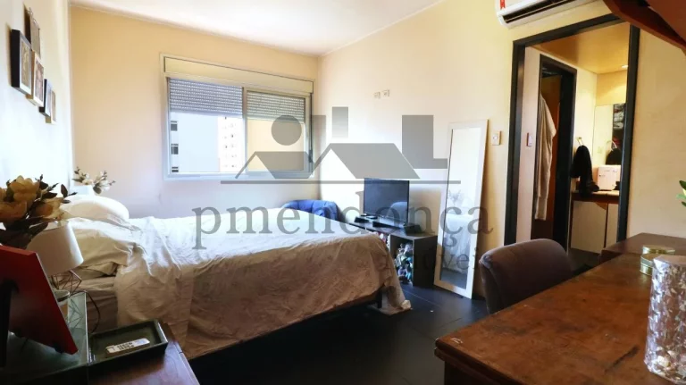 Imagem Pinheiros, apartamento excelente para reforma com vista exuberante em 177m²