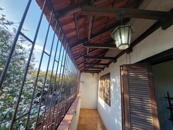 Imagem Casa à venda em Porto Alegre, Rio Branco, com 5 quartos, 176m2