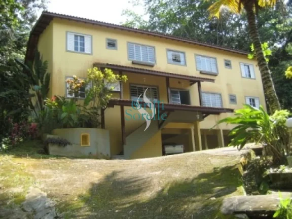Prédio Residencial à venda em Enseada - Ubatuba/SP.
