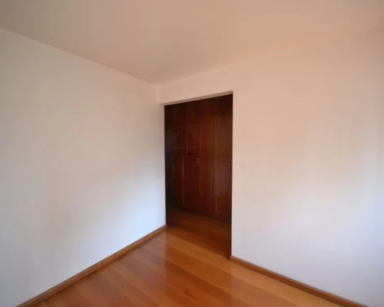 Imagem Apartamento à venda em Perdizes com 4 quartos sendo 2 suítes e 3 vagas, 213m2