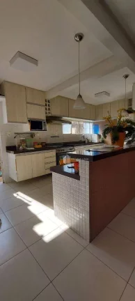 Imagem Casa pronta para morar, 3 dormitórios à venda por R$ 400.000,00 - próximo à Faculdade UNIRB e Churrascaria Alto Grill - GURUPI - Teresina/PI