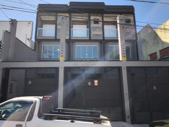 Sobrado com 160 M², 03 dormitórios sendo 01 suíte, 1 banheiro social e lavabo, sala para dois amb...