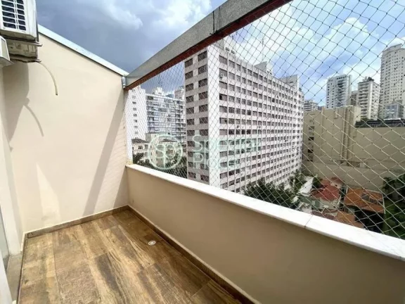 Imagem Cobertura reformada em Higienópolis. São 115m² de área privativa, 2 dormitórios ( 1 suíte) e 1...