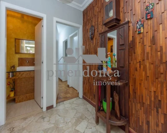Imagem Apartamento em Higienópolis com 3 quartos sendo 1 suite e 2 vagas, 230m2