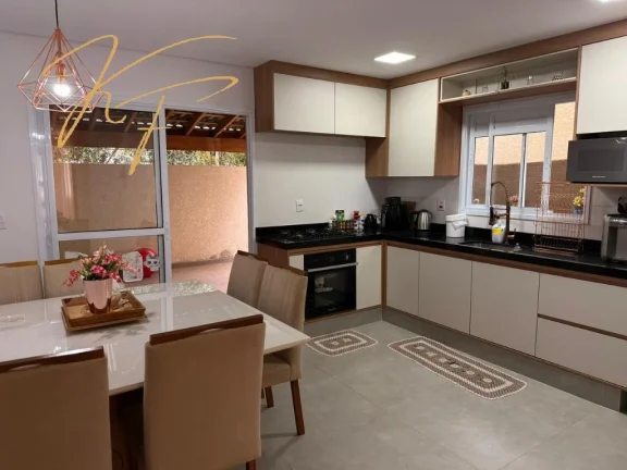 Imagem Imperdível casa à venda em Louveira-SP: 3 quartos, 2 suítes, 2 salas, 3 banheiros, 2 vagas, 107m²!
