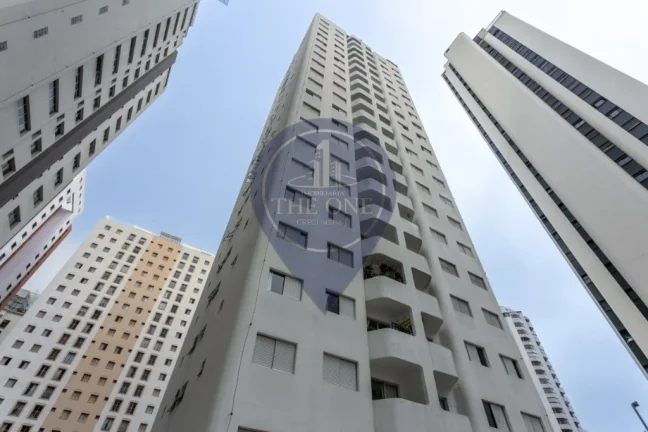 Imagem Oportunidade única: Apartamento à venda em Moema, São Paulo-SP, com 2 quartos, 2 salas, 2 banheiros, 2 vagas de garagem.