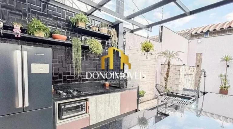 Imagem Casa com 3 Suítes | 8 Vagas | Piscina e Área Gourmet
