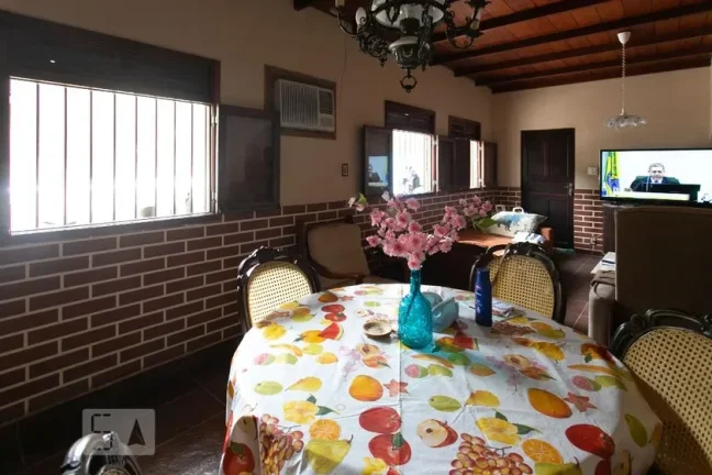 Imagem Casa à Venda - Vargem Pequena, 3 Quartos, 732 m2