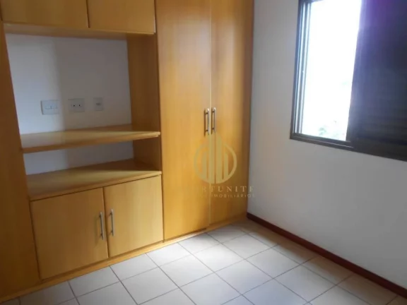 Imagem Apartamento 3 dormitórios, suíte e 2 garagens.
