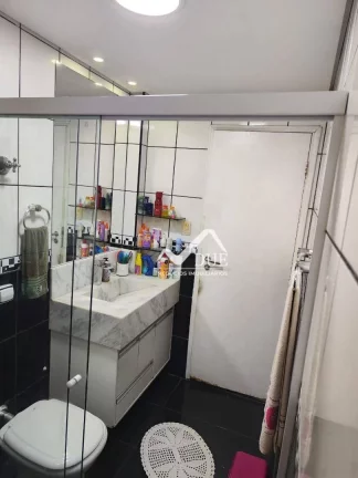 Imagem Apartamento com 2 dormitórios à venda, 104 m² por R$ 300.000,00 - Jardim Guassu - São Vicente/SP