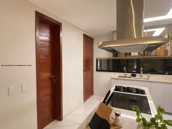 Imagem Casa em Condomínio para Venda em Natal, Candelária, 4 dormitórios, 4 suítes, 5 banheiros, 4 vagas