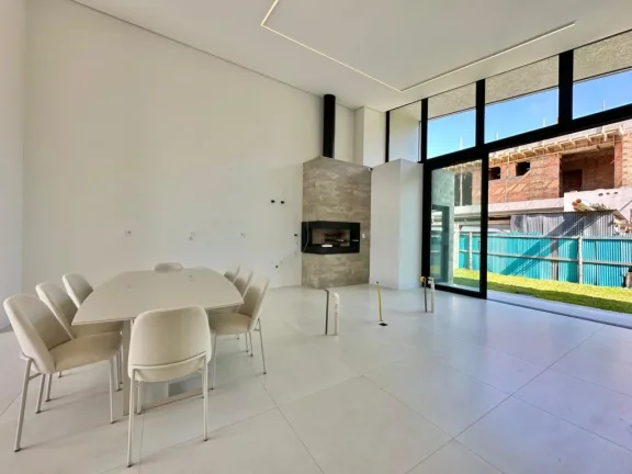 Imagem Casa em Condominio 4 Dormitórios - Bairro xangri-la
