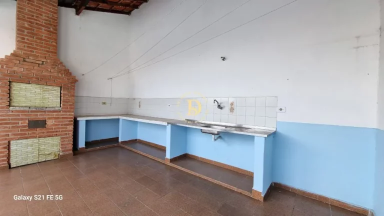 Imagem Casa à Venda ou Locação - 3 Dormitórios (1 Suíte) - 150m² - Trinta e Um de Março