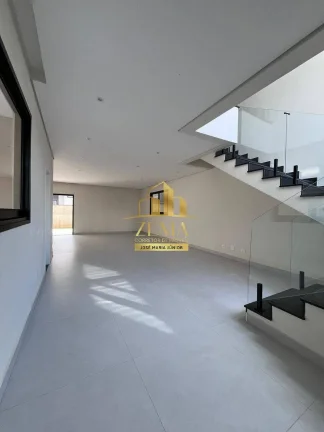 Imagem Sobrado em condomínio, 275m2, 04 dorms (03 Sts), Espaço Gourmet