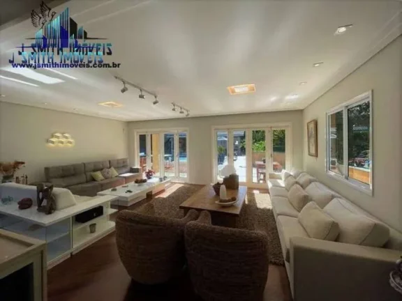 Imagem Linda casa no Miolo Granja. 5 suítes, piscina, gourmet, quadra tênis!
