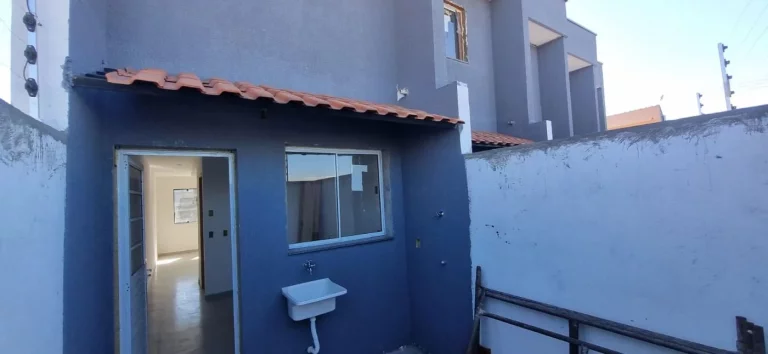 Imagem Casa à venda em Franco da Rocha-SP, bairro Vila Eliza: 2 quartos, 1 sala, 2 banheiros, 1 vaga de garagem. Venha conferir!
