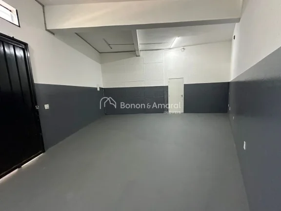 Imagem Locação , salão comercial , Parque Via Norte , em Campinas !!!
Zoneamento ZM 1 . 
Local próximo ...