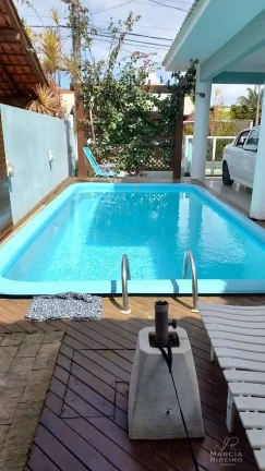 Imagem Casa com 3 dormitórios bairro Ingleses do Rio Vermelho