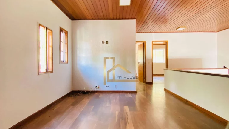 Imagem Casa com 3 quartos sendo 1 suíte no térreo à venda, 120 m² por R$ 670.000 - Granja Guarani - Teresópolis/Rio de Janeiro