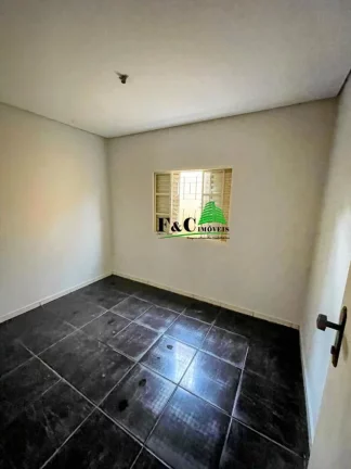Imagem Casa Comercial para Venda em Limeira, Jardim Vista Alegre, 2 dormitórios, 3 banheiros, 2 vagas