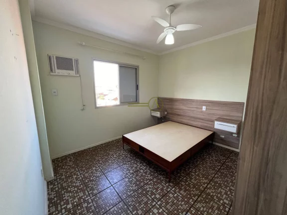 Imagem Apartamento á 600m da praia à venda em Peruíbe