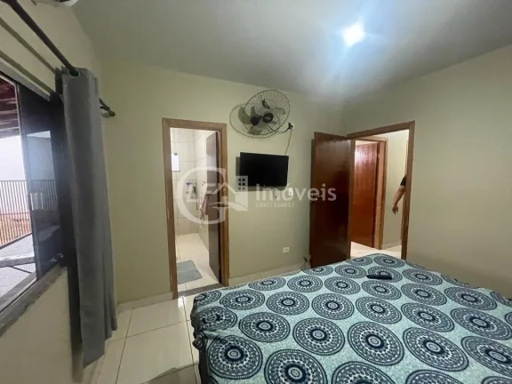 Imagem Imóvel à venda em Campo Grande-MS: Casa de 4 quartos na Vila Marli, com suíte, 2 salas, 3 banheiros, 6 vagas e 220m². Confira!