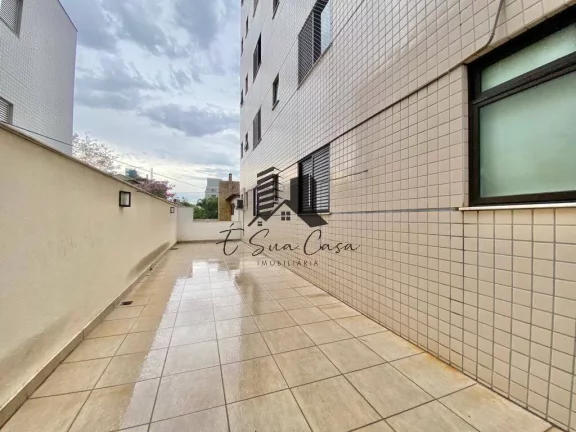 Imagem ÁREA PRIVATIVA BAIRRO CASTELO, 4 QUARTOS, 3 VAGAS PARALELAS