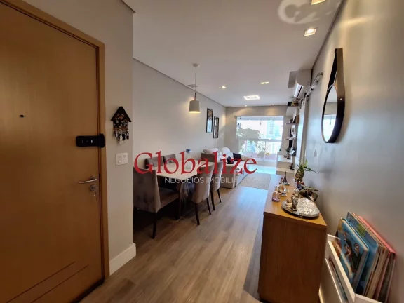 Imagem Apartamento 2 dormitórios (sendo 1 suíte) + 2 vagas de garagem e depósito.