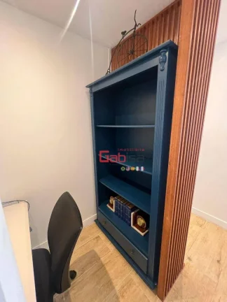 Imagem Apartamento semimobiliado com 2 dormitórios à venda, 100 m² por R$ 640.000 - Braga - Cabo Frio/RJ
