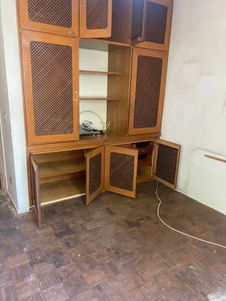 Imagem Apartamento 200 M², 4Q, 1 Suíte, Sala 2 Ambientes, 3 Banheiros, 2 Vagas, 631 Metros da estação do metrô, Brinquedoteca, Playground, Salão de Festas.
