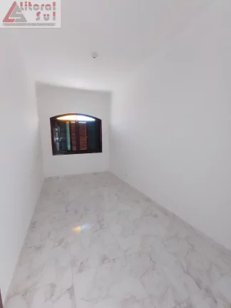 Imagem CASA RESIDENCIAL em PRAIA GRANDE - SP, MARACANÃ