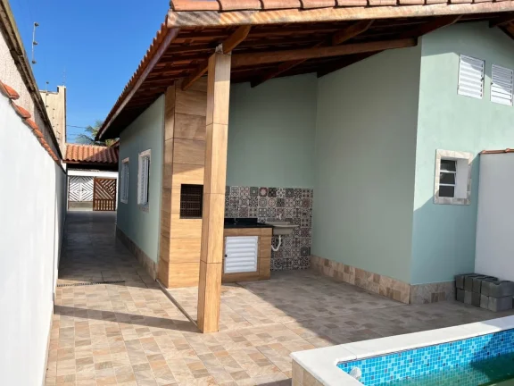 Imagem Casa para Venda em Itanhaém, Tupy, 2 dormitórios, 1 suíte, 1 banheiro, 3 vagas