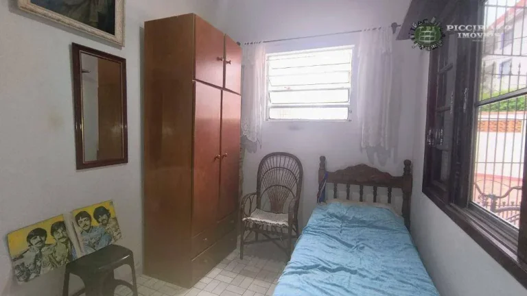 Imagem Casa com 3 dormitórios à venda, 240 m² por R$ 700.000,00 - Caiçara - Praia Grande/SP