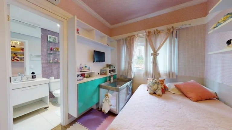 Imagem Apartamento diferenciado em Perdizes com 3 suites e 4 vagas, 190 m²