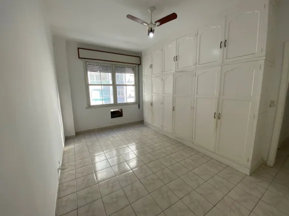 Imagem Apartamento a venda em Santos no Gonzaga de Frente