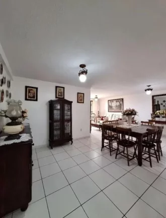 Imagem Experimente o luxo e o conforto em cada detalhe deste sofisticado apartamento no Residencial Montpellier