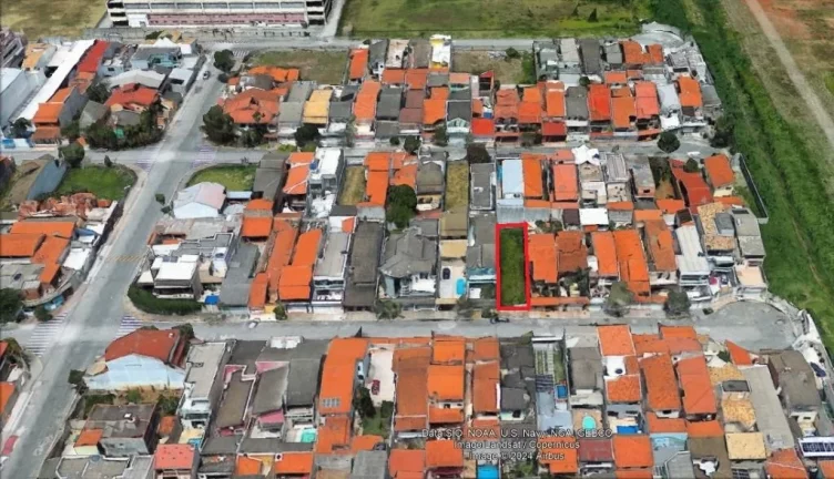Imagem Terreno à venda, 217 m² por R$ 402.000,00 - Jardim dos Ipês - Suzano/SP