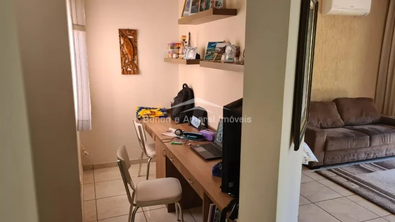 Imagem Casa à venda, Condomínio Tabatinga, Valinhos.

Casa com 3 dormitórios sendo 1 suíte com closet e...