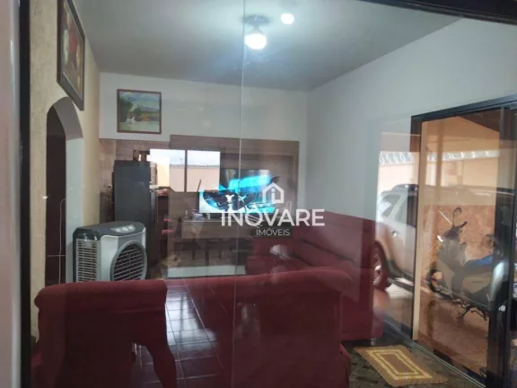 Imagem Casa com 3 dormitórios e energia solar à venda, 250 m² por R$ 400.000 - Setor Santa Inês - Itumbiara/GO