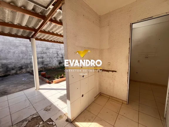 Imagem Casa em Condomínio para Venda em Cuiabá / MT no bairro Jardim Imperial