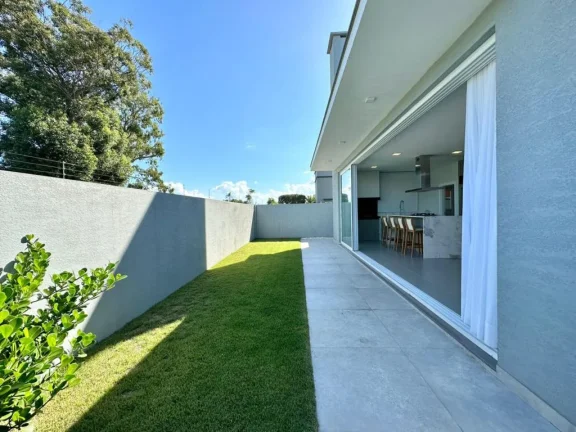 Imagem Sobrado 4 Dormitórios - Bairro Novo Louro