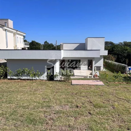Imagem Casa com 4 suítes, nova com 360m² no condomínio Saint Charbel